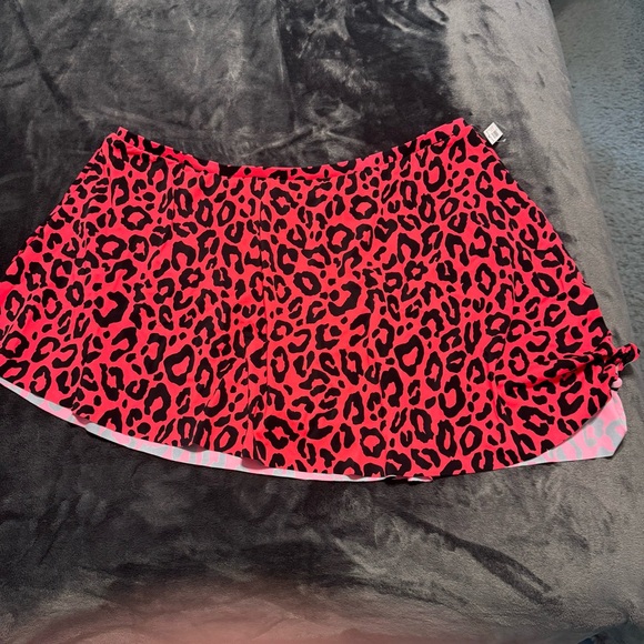 Torrid Swim Skirt Neon Leopard NWT SZ 4X - Picture 3 of 8